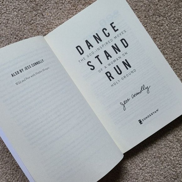 4/$25 Dance, Stand, Run by Jess Connolly - Paperback - Picture 2 of 6